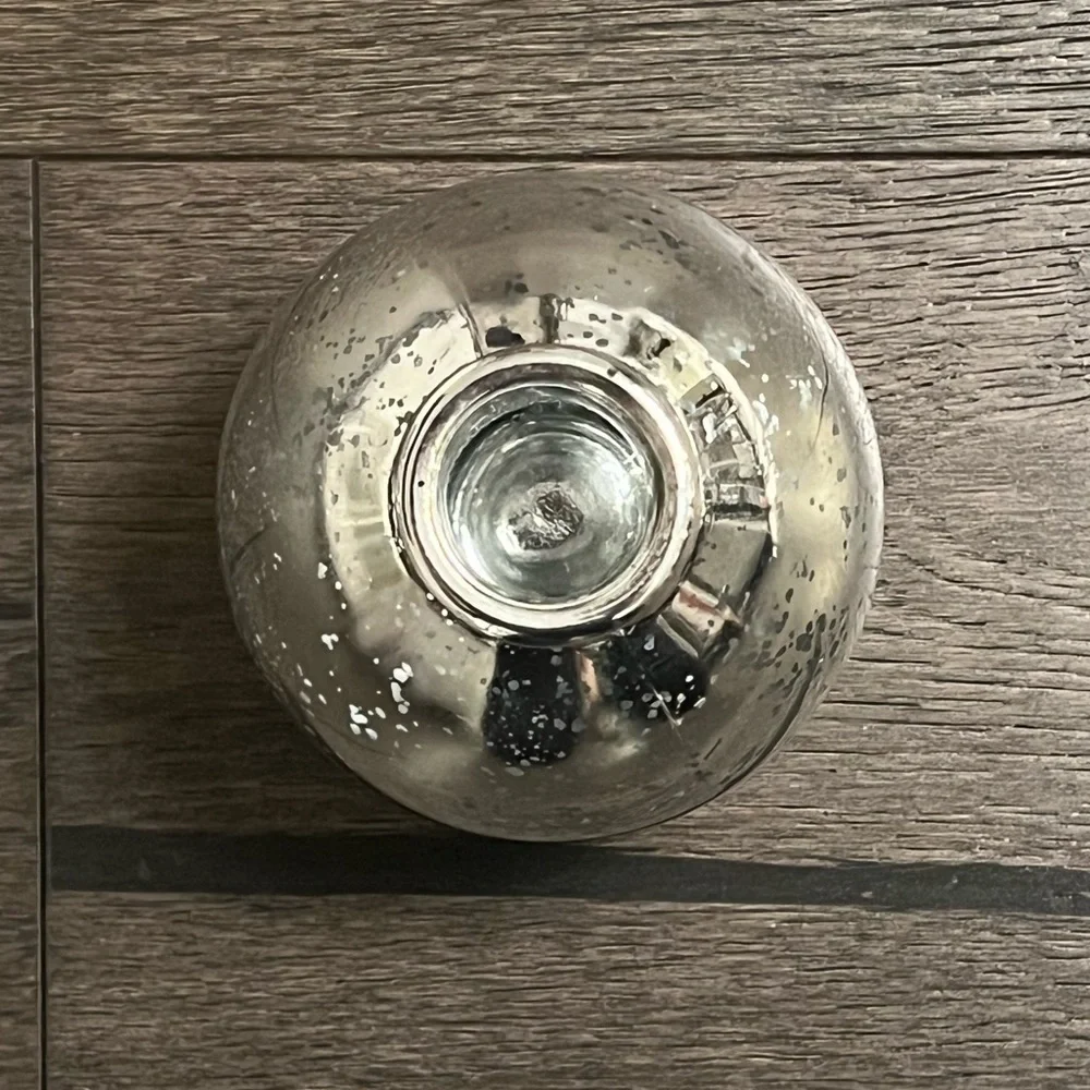 Small Silver Speckled Circular Vase